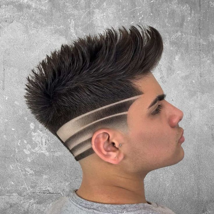 Teenage Boy Haircuts: 27 Cool & Modern Styles for Teens 31 best faux hawk haircuts for men right now (1)