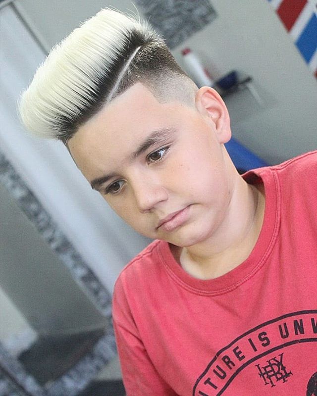 Ivy League Haircut with Hard Part for sharp definition