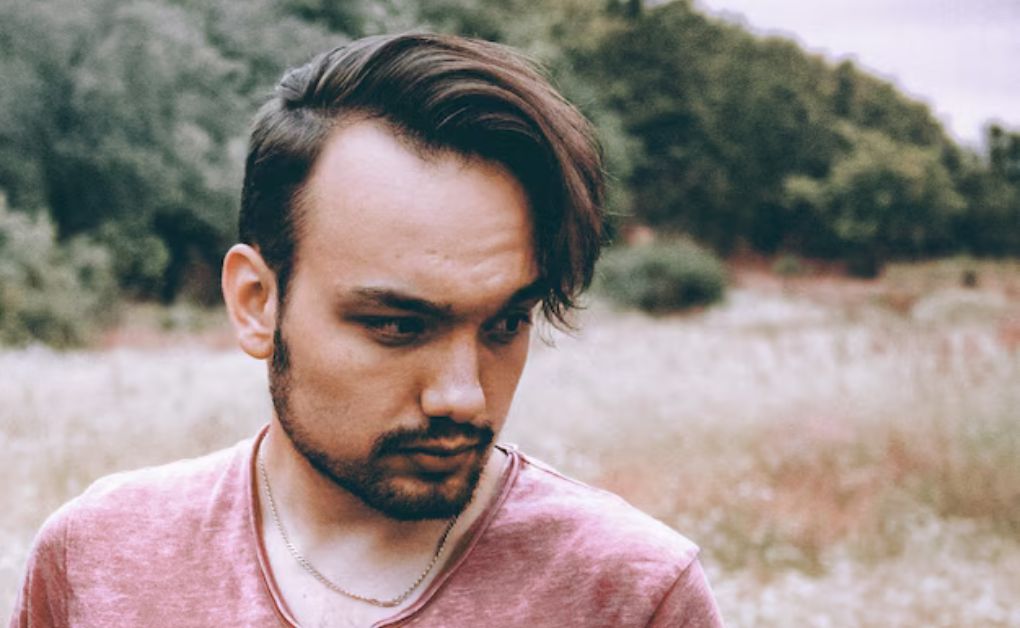 The High and Tight Haircut: 23 Best Styles & Guide for 2026 Flat top high and tight haircut with squared top and military-style shaved sides