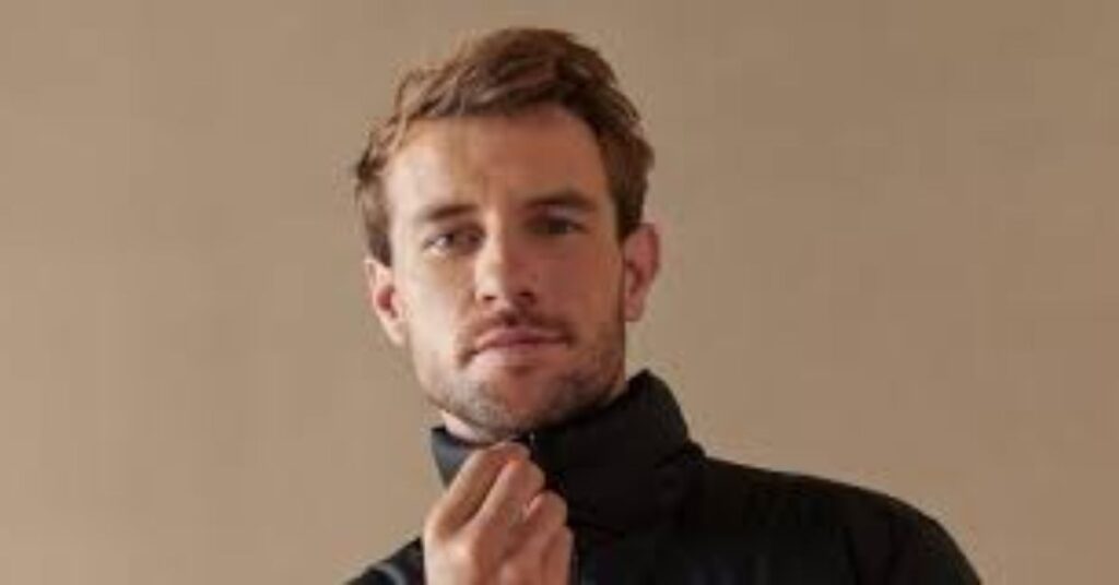 short curly bob with bangs