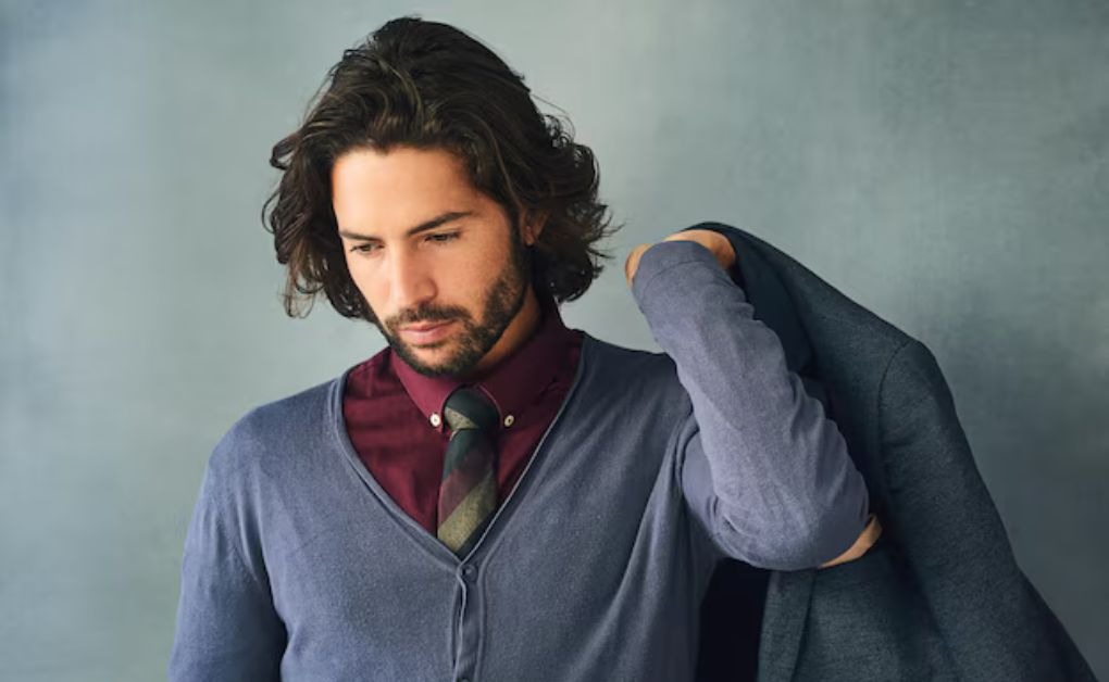 Curly Hairstyles for Men: Top Looks for Every Hair Length image