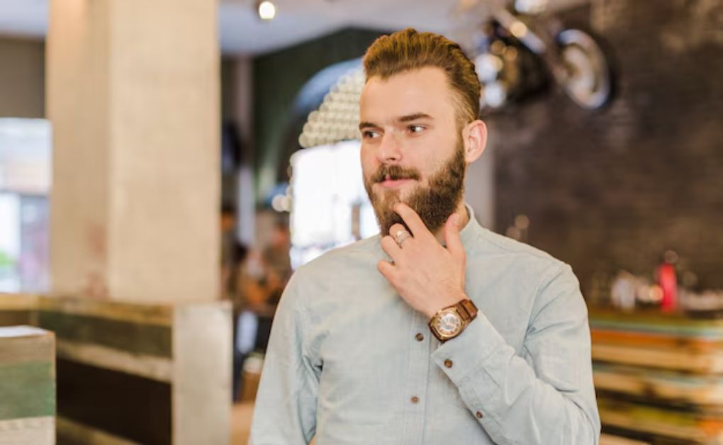 Curly Hairstyles for Men: Top Looks for Every Hair Length image