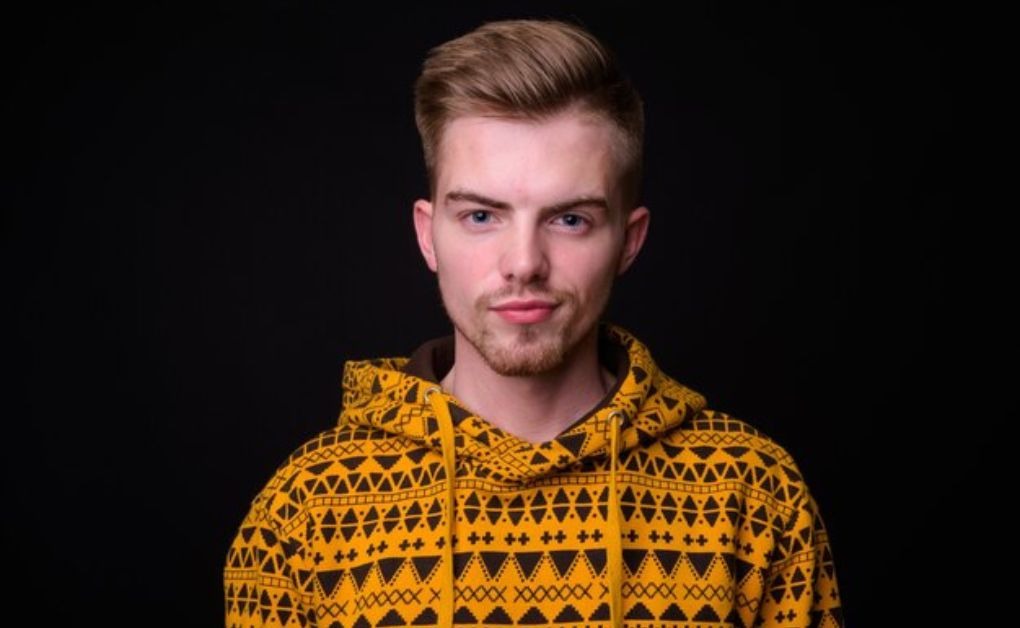 Professional Haircuts for Men: Modern Trends and Classic Looks image