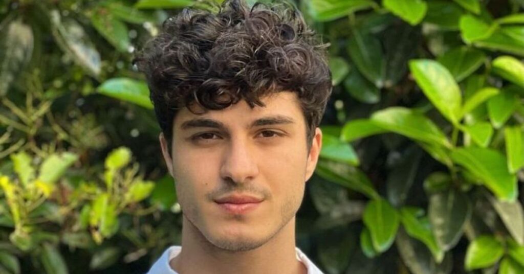 heavy wavy fringe split