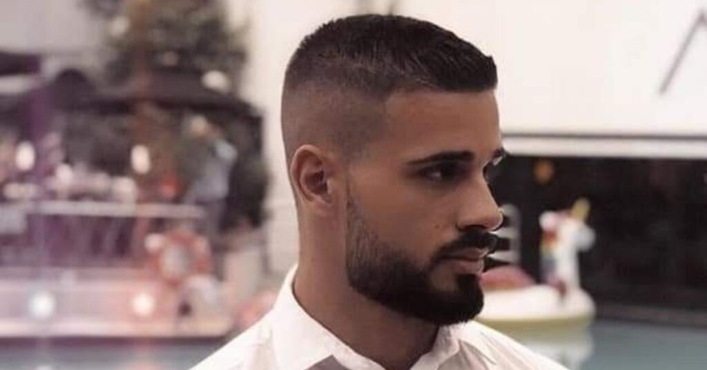 Stylish Cuts for Men: Guide buzz cut with skin fade