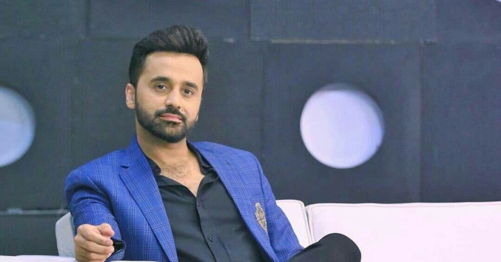 Stylish Cuts for Men: Guide ivy league (short pompadour)