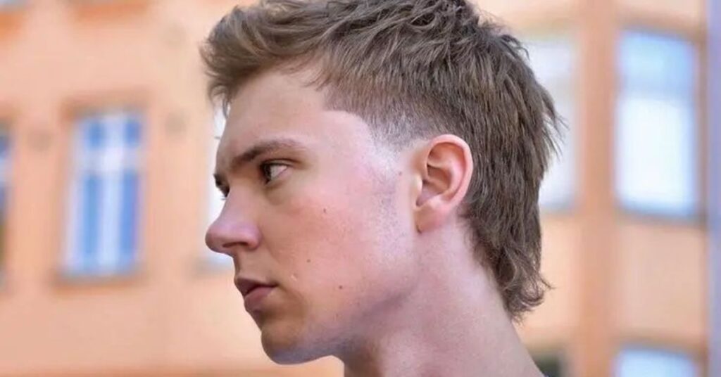 low maintenance modern mullet male