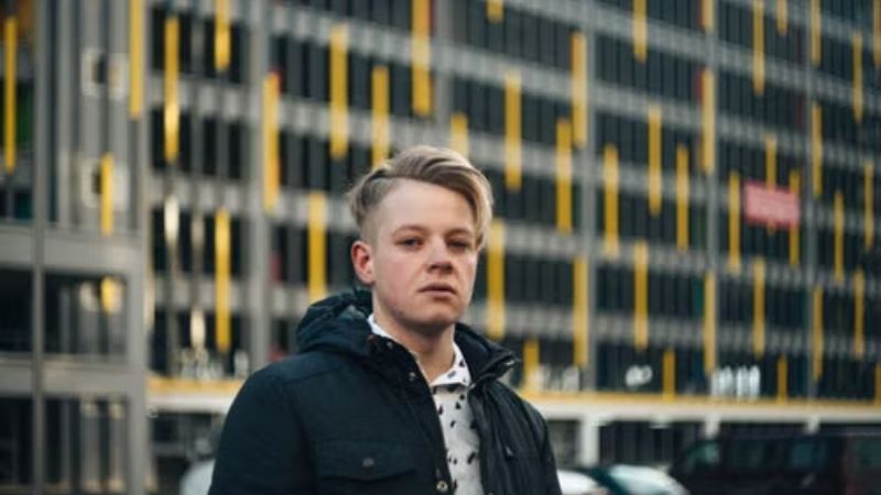 Layered Haircuts For Men